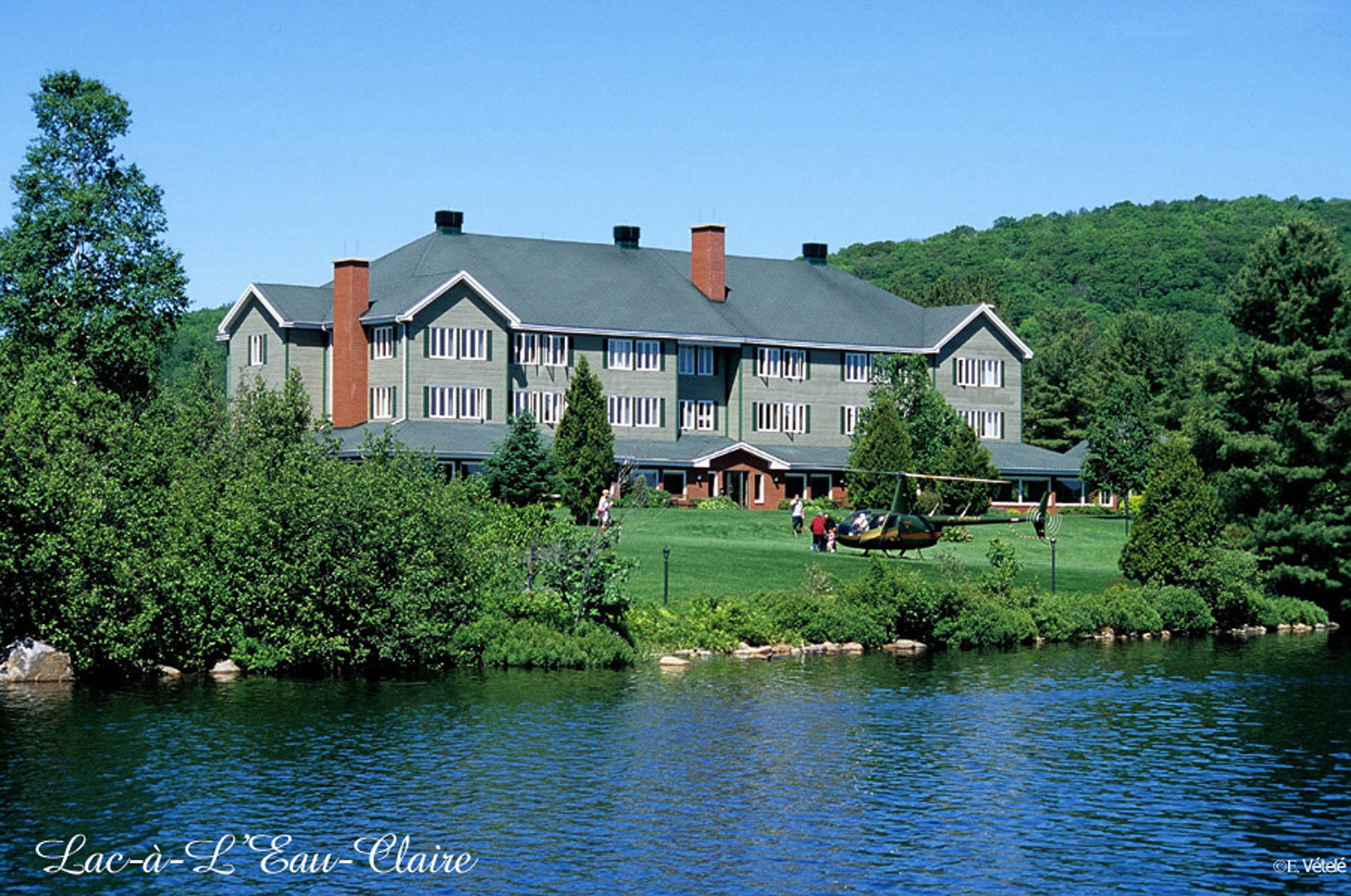 Auberge Du Lac-A-L'Eau-Claire Сен-Алексис-де-Мон Екстериор снимка